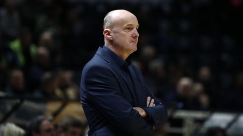 Ζντοβτς: «Δεν θεωρώ εύκολη τη διασταύρωση με Περιστέρι»