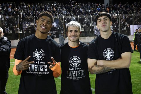 Αυτό είναι το μπλουζάκι των παικτών του ΟΦΗ για την πρόκριση στον τελικό