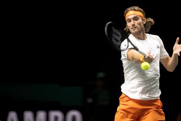 Επιτυχημένη πρεμιέρα για τον Τσιτσιπά στο Ρότερνταμ