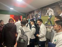 Οι οπαδοί του Λεβαδειακού εξέφρασαν στήριξη στους παίκτες και ζήτησαν Ευρώπη