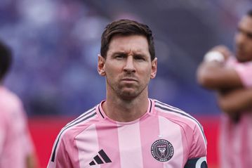 «Τριπλό σχέδιο» επιστροφής του Μέσι υπόσχεται ο υποψήφιος πρόεδρος της Μπαρτσελόνα