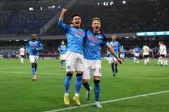 Επιστροφή στην... κανονικότητα για τη Νάπολι, «καθάρισε» την Αταλάντα