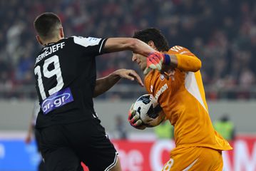 Ένα airbnb στον Μαρτίνεθ, για να πάρει εργολαβία τα play offs