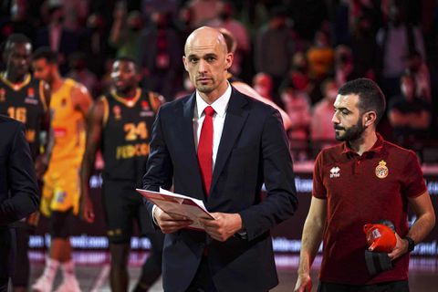 O Σεργκέρι Γκλαντίρ θα αναλάβει χρέη πρώτου προπονητή στη Μονακό πριν τον Ολυμπιακό