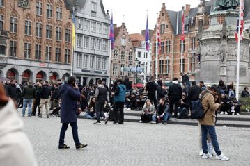 Δέκα οπαδοί του ΠΑΟΚ συνελήφθησαν στο Βέλγιο για πλαστά εισιτήρια και βεγγαλικά!