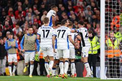 Πάρτι της Αταλάντα στο Άνφιλντ με «τριάρα» και με το ένα πόδι στους «4» του Europa League - Η Ρόμα πέρασε από το Μιλάνο και πήρε προβάδισμα πρόκρισης