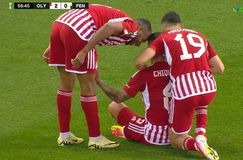 Νέο λάθος από την άμυνα της Φενέρ, το εκμεταλλεύτηκε ο Τσικίνιο και έκανε το 3-0 (vid)