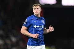 Η μισή Ευρώπη στα... πόδια του Ντελάπ