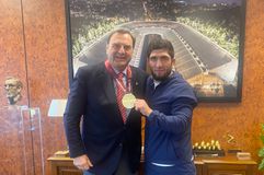 H Eλληνική Ολυμπιακή Επιτροπή στηρίζει τον Κουρουγκλίεβ και θα τον εντάξει στο πρόγραμμα «Υιοθετήστε έναν Αθλητή»