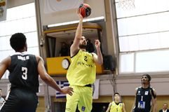 Επιστροφή Πασχάλη και παραμονή Γερομιχαλού στο Λαύριο