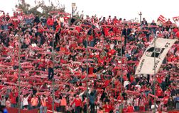 Η τελευταία φορά που οπαδοί του Ολυμπιακού βρέθηκαν στη Νέα Φιλαδέλφεια χωρίς να παίζει η ΑΕΚ (vid)