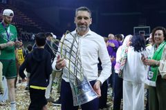 Ναβάρο: «Συγχαρητήρια στην ΑΕΚ και τους οπαδούς της γιατί είναι εκπληκτικοί»