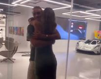 Τσιτσιπάς: «Θέλω την Μπαντόσα κι αυτό το αυτοκίνητο» (vid)