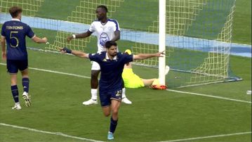 Με προβολή ο Λουκίνας άνοιξε το σκορ για την Καλλιθέα