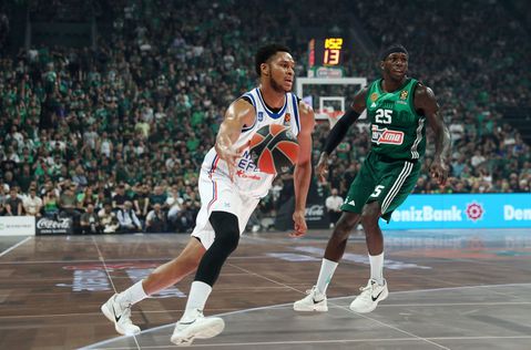 Μένει στην Αναντολού Εφές ο Πι Τζέι Ντόζιερ για άλλα δυο χρόνια