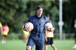 Ο Πιζάρο έχει αυτό που ο Αλμέιδα επιδιώκει να έχει στο ρόστερ της ΑΕΚ