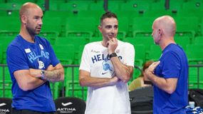 Χαραλαμπίδης: «Σε αυτήν την Εθνική δεν περισσεύει κανείς»