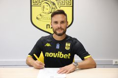 Ανακοίνωσε τον Βερστράτε ο Άρης