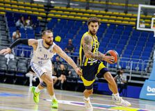 Με Ιτούδη η Φενέρμπαχτσε έκαμψε την αντίσταση της Ζενίτ