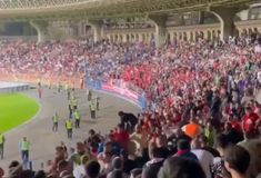 Αδιόρθωτοι οι Κροάτες οπαδοί: Μάχες σώμα με σώμα εντός γηπέδου και στην Αρμενία – Σκληρές εικόνες (vid)