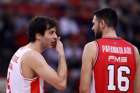 Παπανικολάου: «Θρύλος ο Τεόντοσιτς - Έχει τα προσόντα να γίνει σπουδαίος προπονητής»