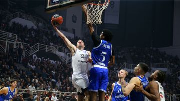 Ψυχωμένη νίκη του ΠΑΟΚ επί του Ηρακλή στο κατάμεστο «Παλατάκι»