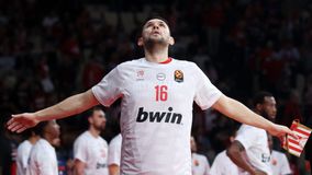 Είτε στο ΟΑΚΑ είτε στο Άμπου Ντάμπι ο Ολυμπιακός θα θέλει πάντα το στέμμα!