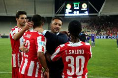 Προπονητής του Ολυμπιακού που έμεινε στην Ελλάδα 5 μήνες και έχει αλλάξει δεκάδες ομάδες: «Δεν με νοιάζει η νίκη, το ποδόσφαιρο είναι τέχνη»