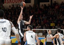 Δικέφαλο... πέρασμα από την Πάτρα