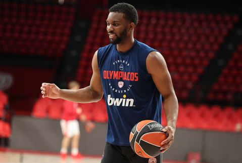 O Μπαρτζώκας αποκάλυψε το παρασκήνιο με τον Έβανς και τον Νιλικίνα