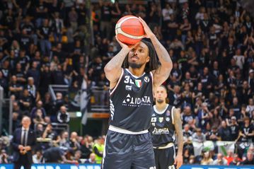 Αήττητη στην έδρα της η Βίρτους Μπολόνια - Νίκησε και την Αναντολού Εφές