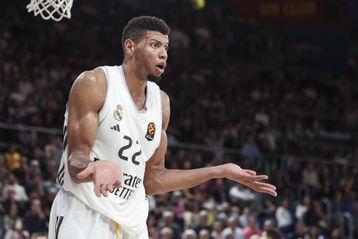 ΒΑΛΕΝΘΙΑ - ΡΕΑΛ ΜΑΔΡΙΤΗΣ