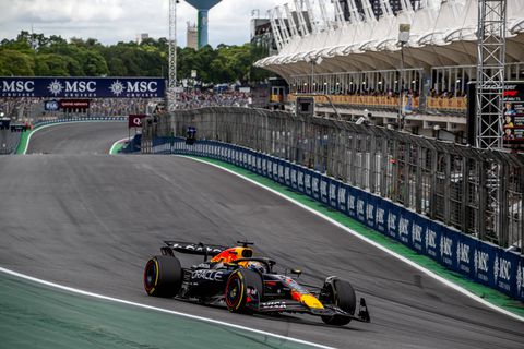 Ερωτήματα από τη McLaren στη FIA για τον νέο κινητήρα του Φερστάπεν