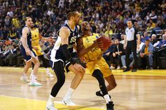 «Εγκλωβίστηκε» στο τέλος ο Άρης και ήττηθηκε από την Μπαχτσεσεχίρ