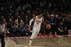 Αγχωτική νίκη στην παράταση για τους Πίστονς επί των Ουίζαρντς