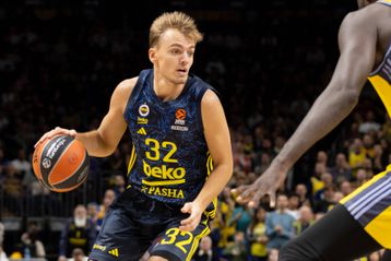 Ο Ζάγκαρς έχει πρόβλημα στο γόνατο και η Φενέρμπαχτσε τον... χάνει για αδιευκρίνιστο διάστημα