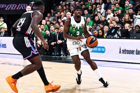 Θρίλερ στο Παρίσι με νικήτρια τη Ζαλγκίρις - Tέταρτη σερί ήττα για την Παρί