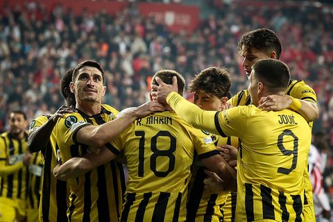 Αυτός είναι ο διαιτητής του αγώνα της ΑΕΚ με την Κραϊόβα