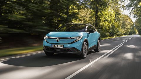 Nissan: Η τεχνητή νοημοσύνη ενισχύει την διαδικασία εξέλιξης των νέων μοντέλων