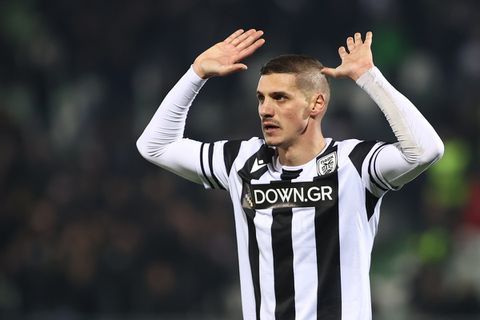 Ο Ντεσπόντοφ σκόραρε για το 1-1 στο Λουντογκόρετς-ΠΑΟΚ και δεν πανηγύρισε (vid+pic)