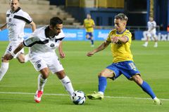 Ο Παναιτωλικός ευχήθηκε στον ΟΦΗ για τα γενέθλιά του (pic)