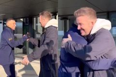 Ο Μπέκαμ συνάντησε τον Εμπαπέ στην προπόνηση της Παρί Σεν Ζερμέν (vid)