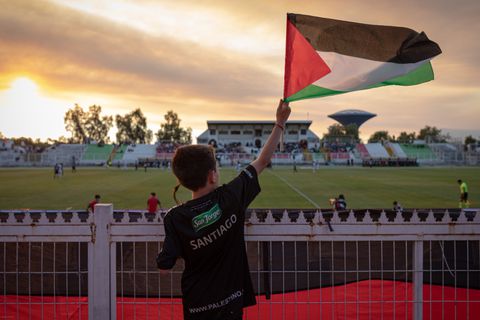 Η Παλαιστίνη έτοιμη για ένα Ασιατικό Κύπελλο μεταξύ βομβών και θανάτων (vids)