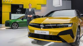 Νέο Opel Astra: Πιο τολμηρή εμφάνιση, μεγαλύτερη ηλεκτρική αυτονομία
