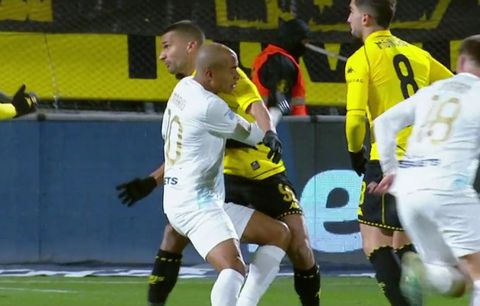 Έπρεπε η όχι να ακυρωθεί το γκολ του Ντούντου στο Άρης - ΑΕΚ (vid)