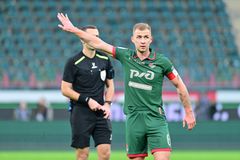 Μπαρίνοφ: «Μιλάμε κατά καιρούς με τον Νίκολιτς»