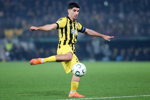 Ιστορικό ορόσημο για τον Μάνταλο: Στους 50 κορυφαίους σε συμμετοχές στην ιστορία της Stoximan Super League