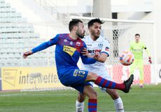 Με απίθανο γκολ του Λούνα ο Βόλος πήρε το προβάδισμα (vid)