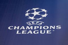 LIVE: ΟΙ ΒΡΑΔΙΝΟΙ ΑΓΩΝΕΣ ΓΙΑ ΤΑ PLAYOFFS ΤΟΥ CHAMPIONS LEAGUE 