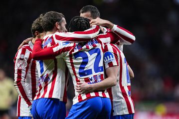 Η Ατλέτικο Μαδρίτης συνέτριψε 4-0 την Μπαρτσελόνα και αγγίζει τον τελικό του Copa del Rey (vids)